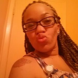 Meet your Posher, Carmen